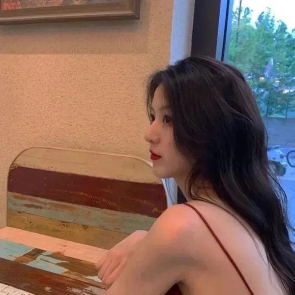 她若星辰照亮我